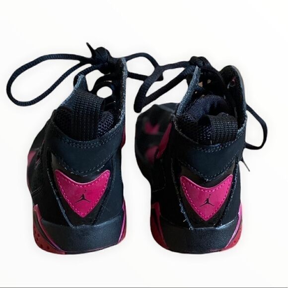 Jordan True Flight Black Pink Athletic Sneakers 2Y - Picture 5 of 7